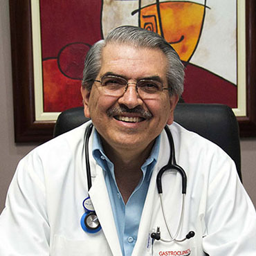 Staff Dr. José Ildefonso González