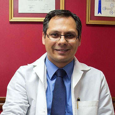 Staff Dr. Julio Castro